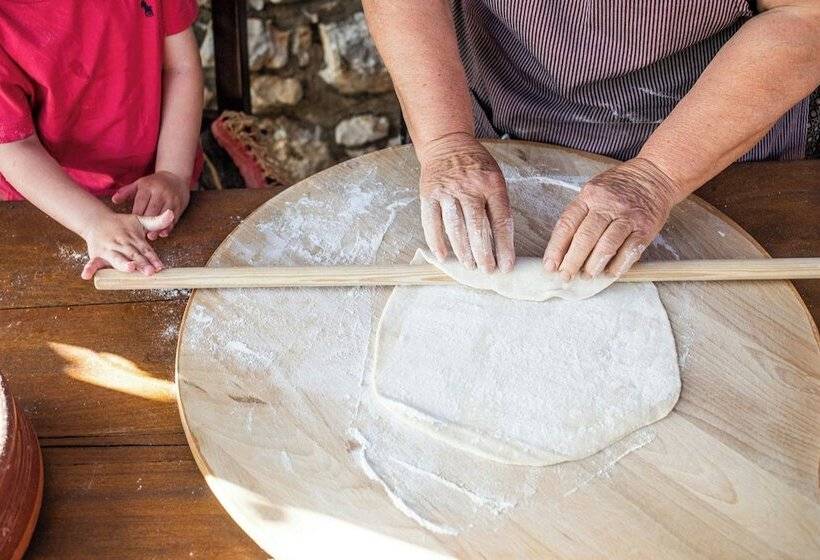 فندق The Westin Resort Costa Navarino