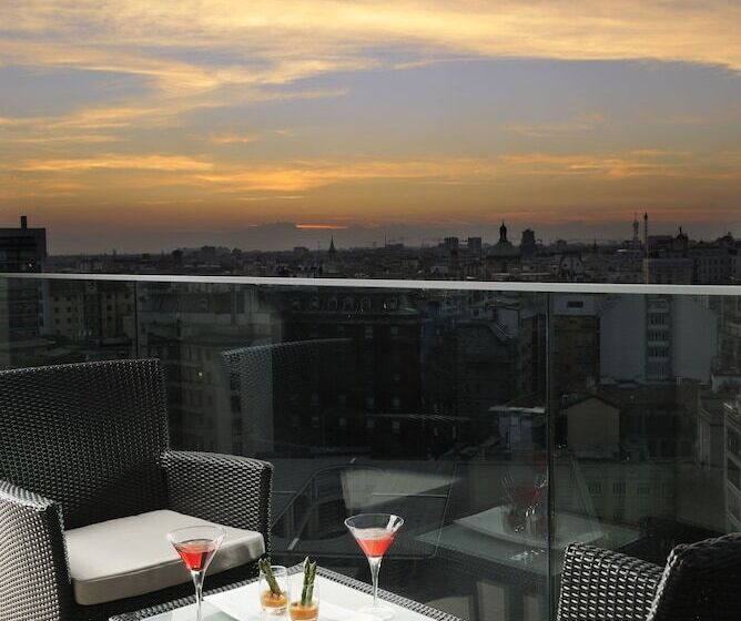 هتل Uptown Palace