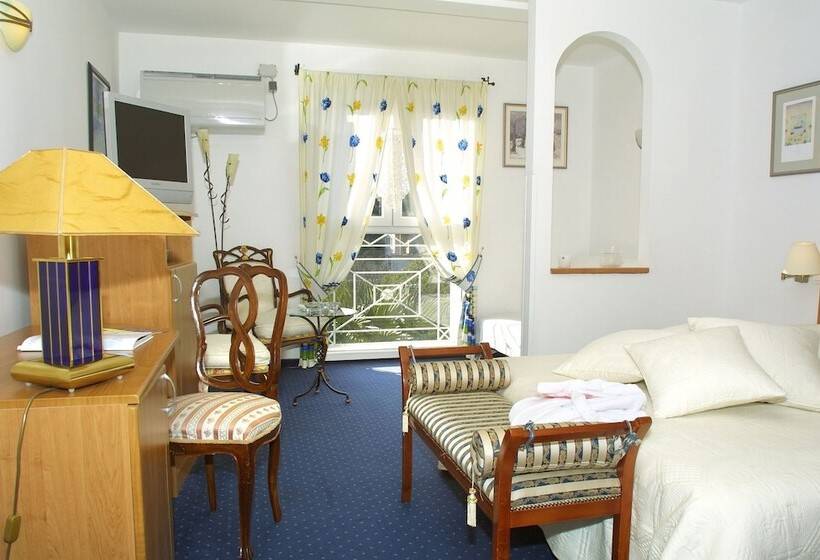 Отель Vila Lili