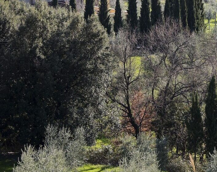 هتل Villa Giorgia Albergo In Collina