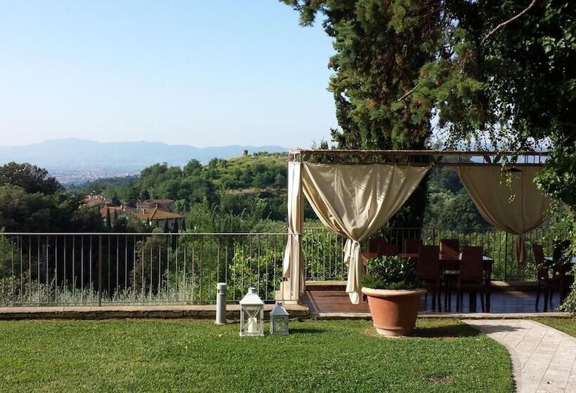 هتل Villa Giorgia Albergo In Collina