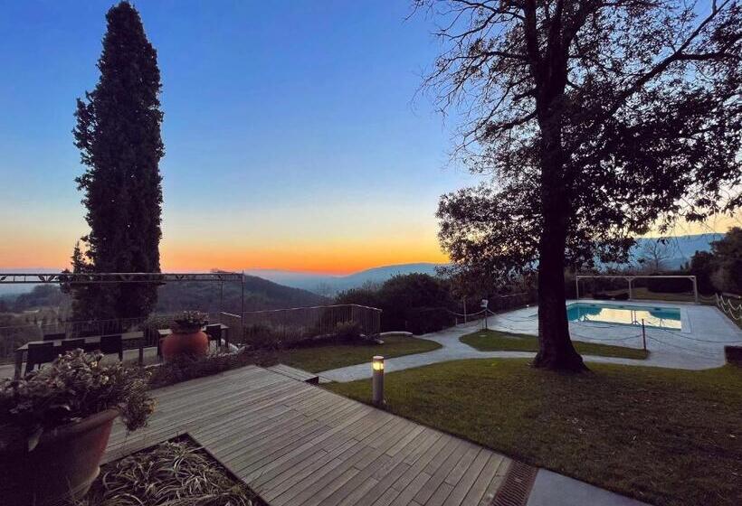 هتل Villa Giorgia Albergo In Collina