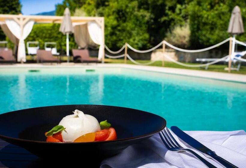 هتل Villa Giorgia Albergo In Collina