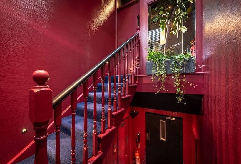 Hux Hotel, Kensington