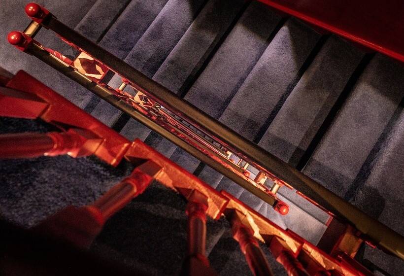 Hux Hotel, Kensington