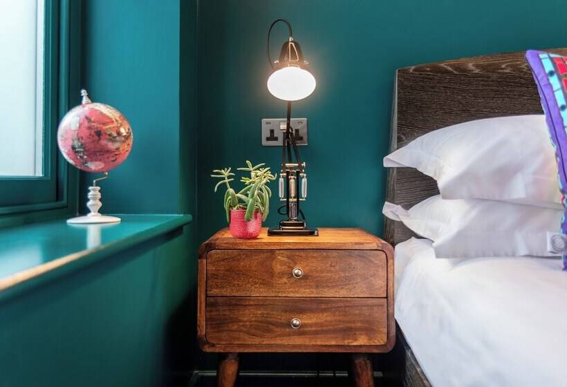 Hux Hotel, Kensington