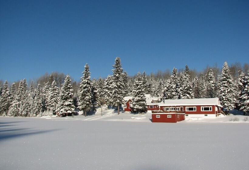 Kan à Mouche Pourvoirie Auberge Et Chalets