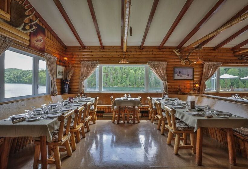 Kan à Mouche Pourvoirie Auberge Et Chalets