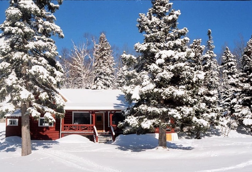 Kan à Mouche Pourvoirie Auberge Et Chalets