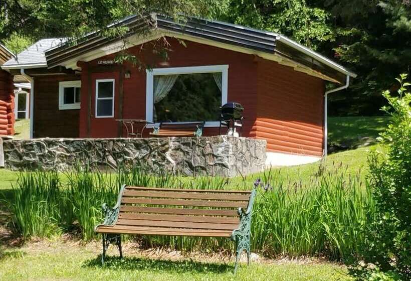 Kan à Mouche Pourvoirie Auberge Et Chalets