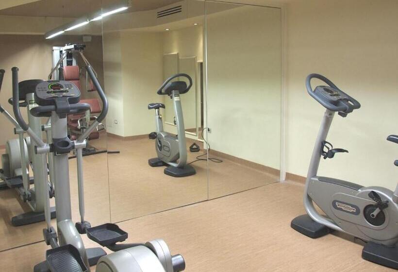 فندق Valtur Baia Del Gusmay Beach Resort