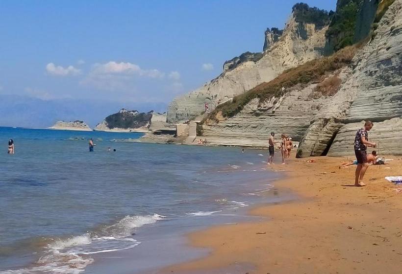 Logas Beach Studios Peroulades Corfu