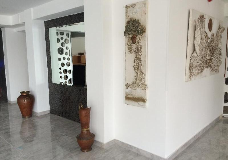 Pambos Napa Rocks Adults Only