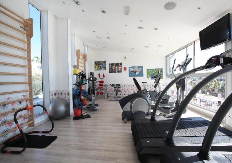 Pambos Napa Rocks Adults Only