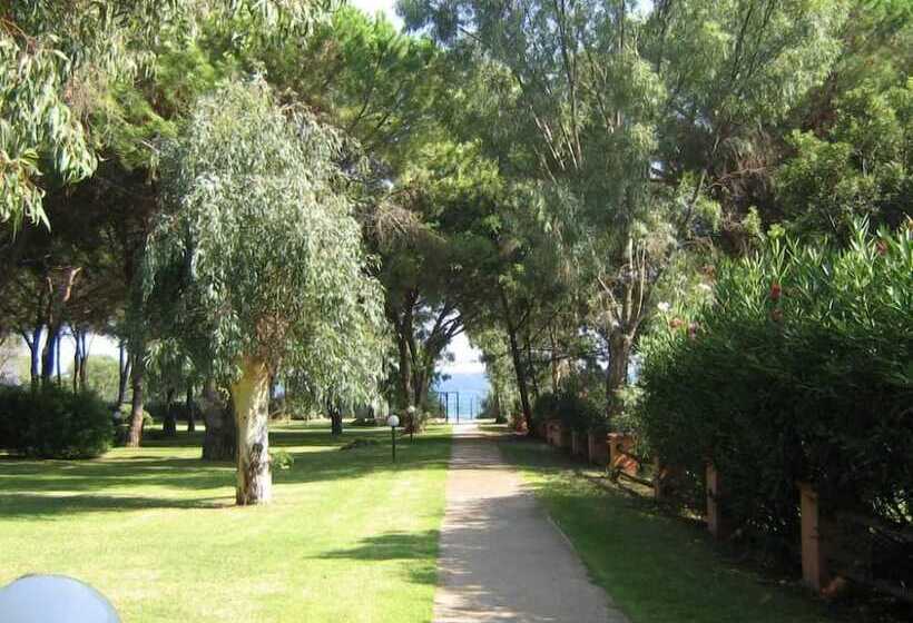 Baia Delle Palme Beach