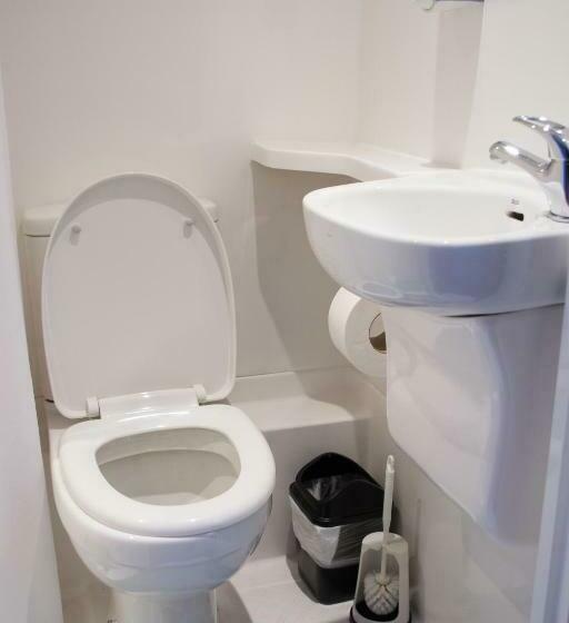 Smart Hyde Park Inn Hostel