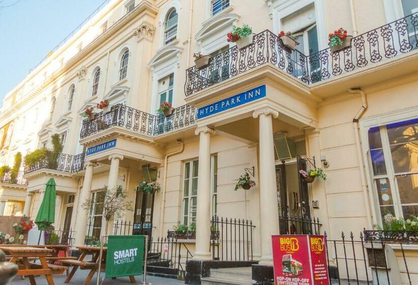 Smart Hyde Park Inn Hostel