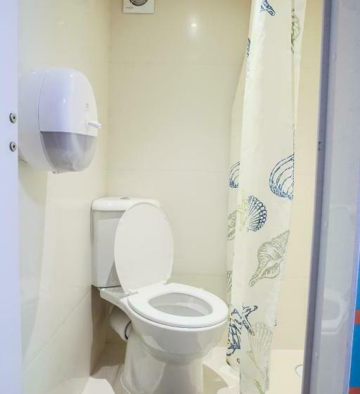 Smart Hyde Park Inn Hostel