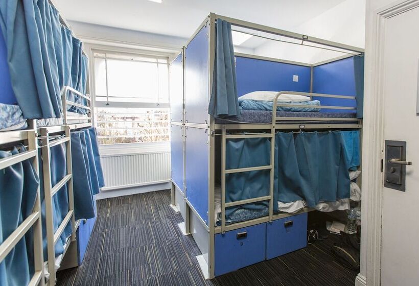 Smart Hyde Park Inn Hostel