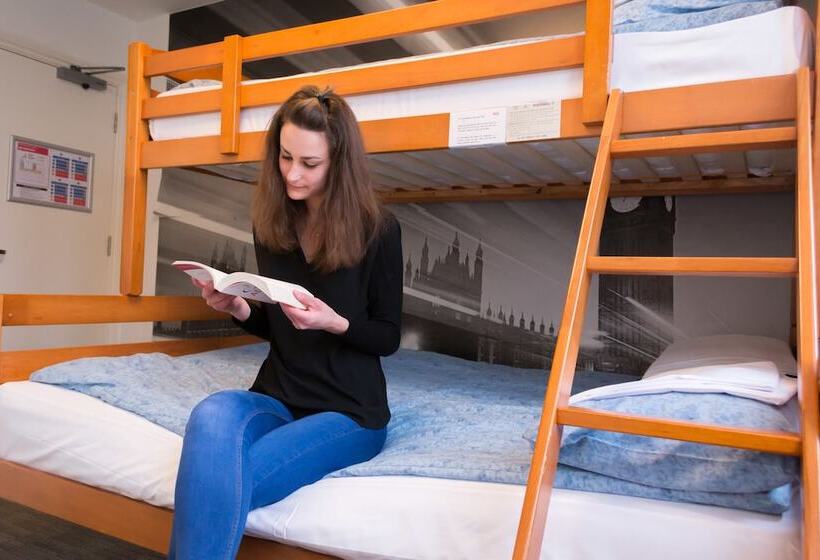 Smart Russell Square Hostel