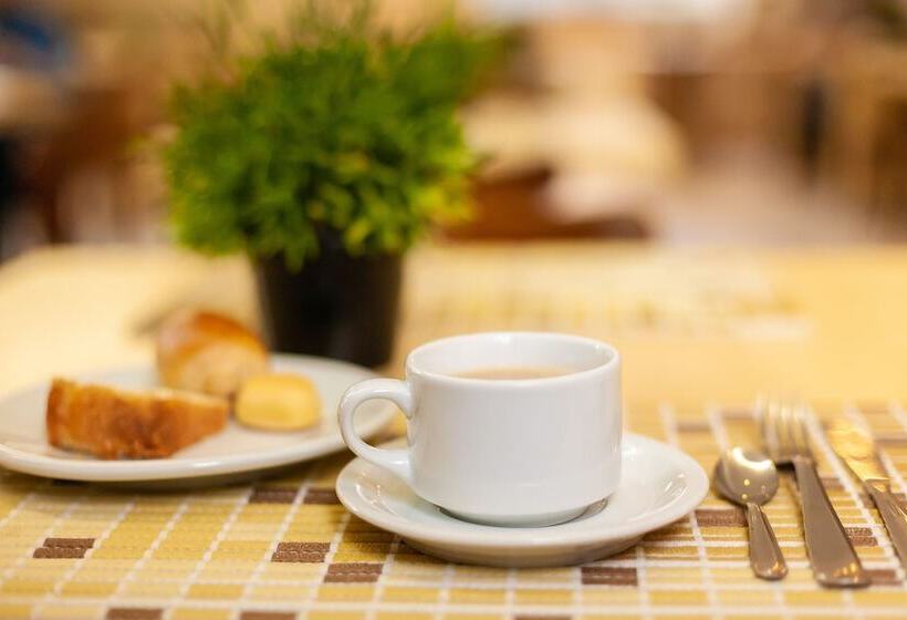 Tri Hotel & Flat Caxias