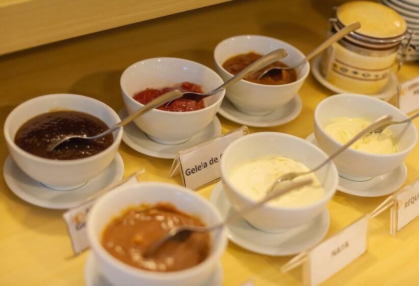 Tri Hotel & Flat Caxias