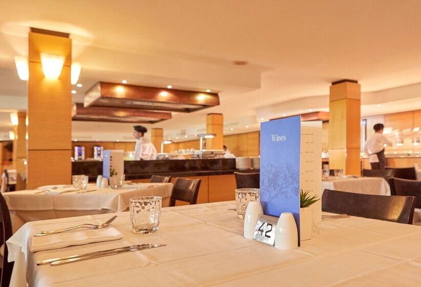 Zafiro Cala Mesquida