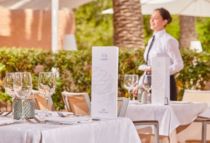 Zafiro Cala Mesquida