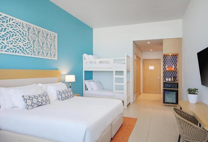 Centara Mirage Beach Resort Dubai