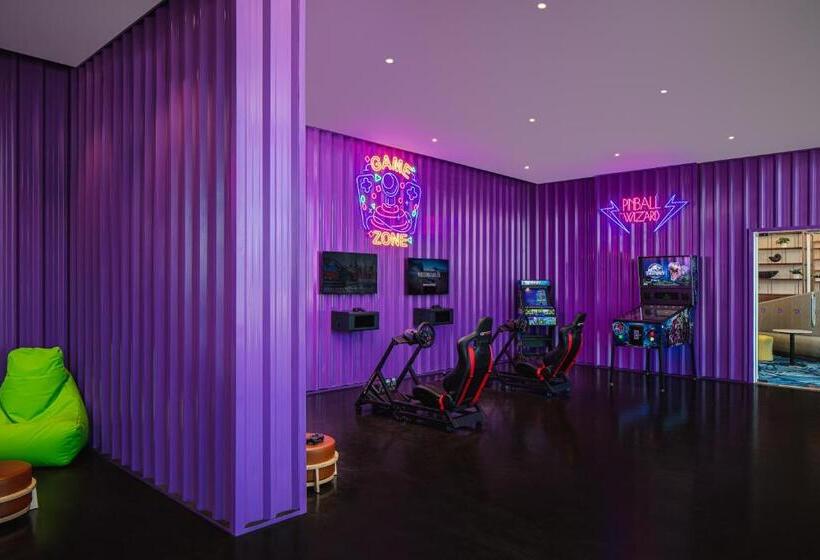 Centara Mirage Beach Resort Dubai