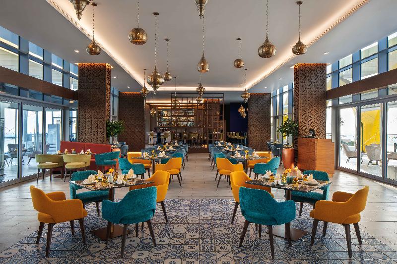 Centara Mirage Beach Resort Dubai