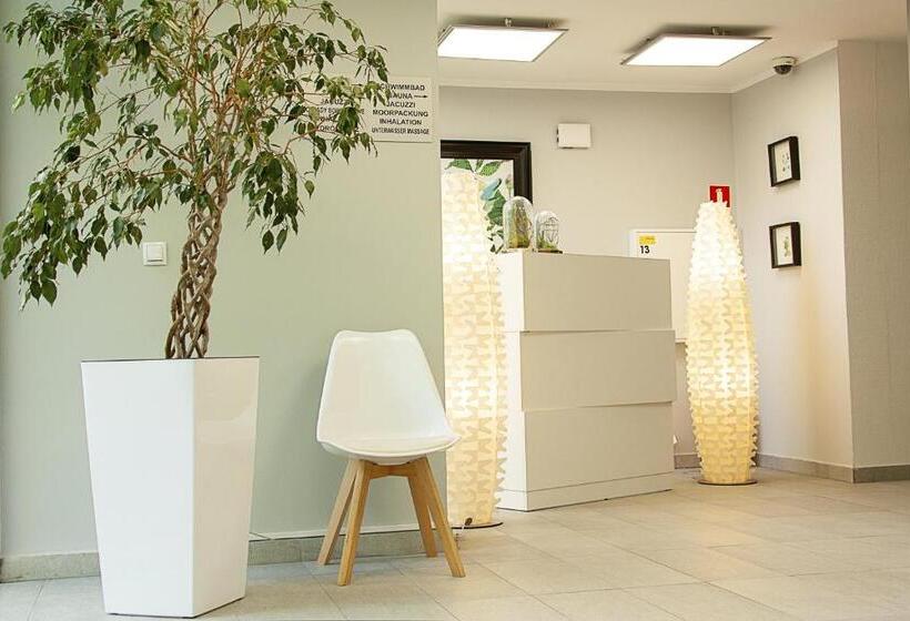 Отель Admirał I