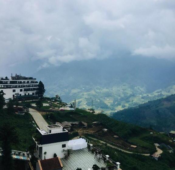 هتل Black Hmong View