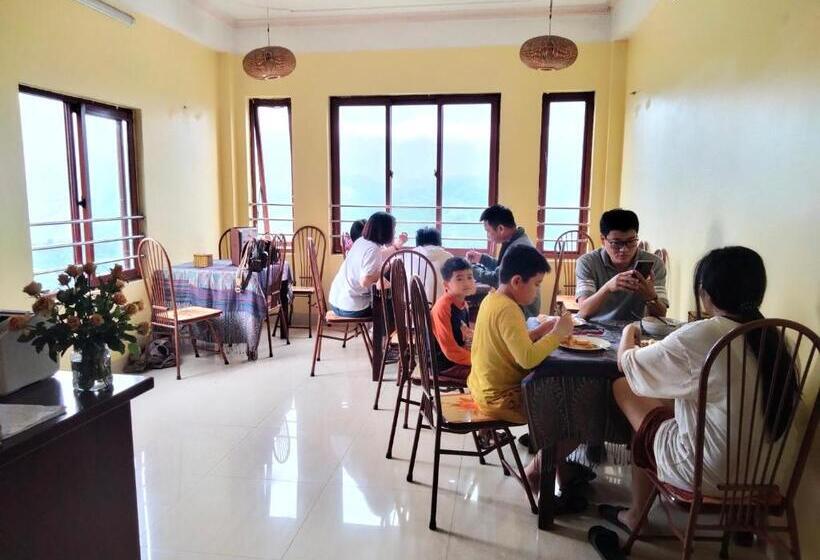 هتل Black Hmong View