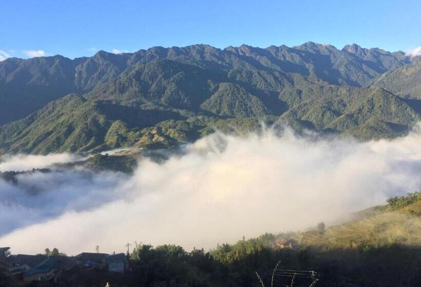 هتل Black Hmong View