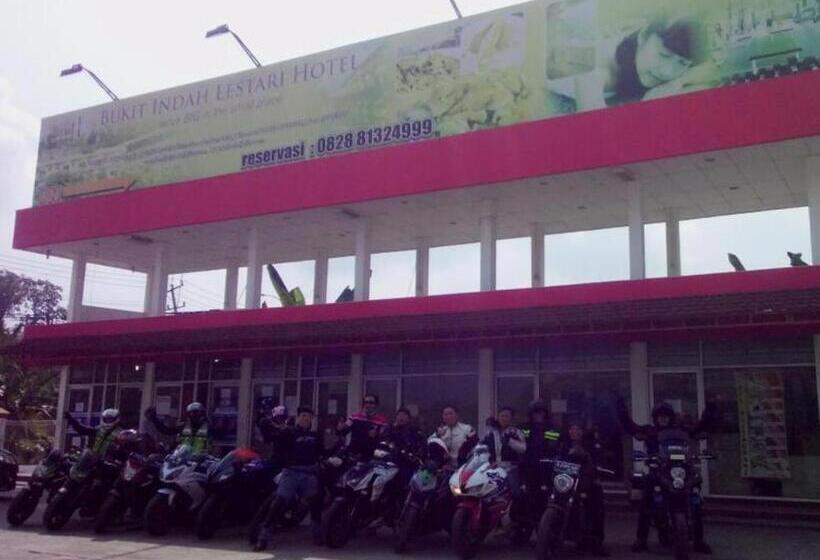 בית מלון כפרי Bukit Indah Lestari