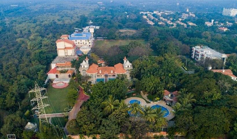 هتل Celebrity Resort