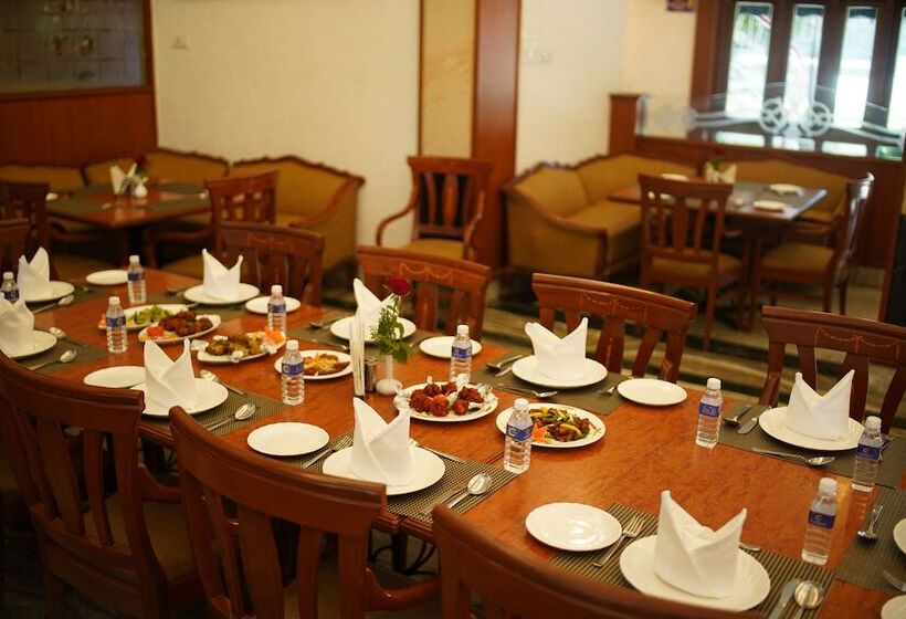 هتل Celebrity Resort