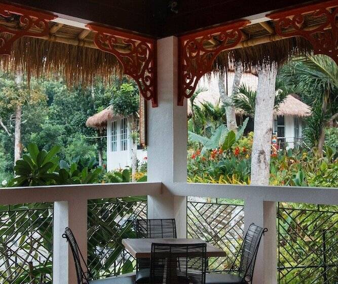 هتل Damires Hills Farm And Spa Resort