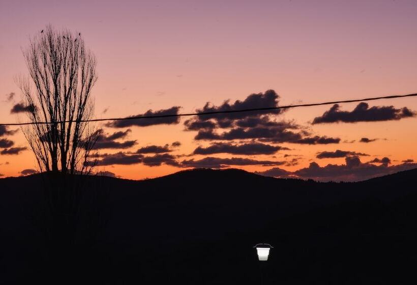 فندق Eos Authentic Experience