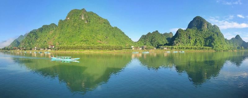 هتل Funny Monkeys Homestay