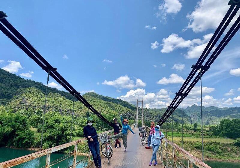 هتل Funny Monkeys Homestay