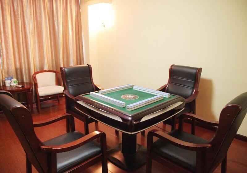 ホテル Greentree Inn Hebei Handan Railway Station Express