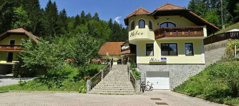 هتل Guest House Hober