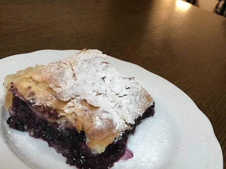 هتل Guest House Hober