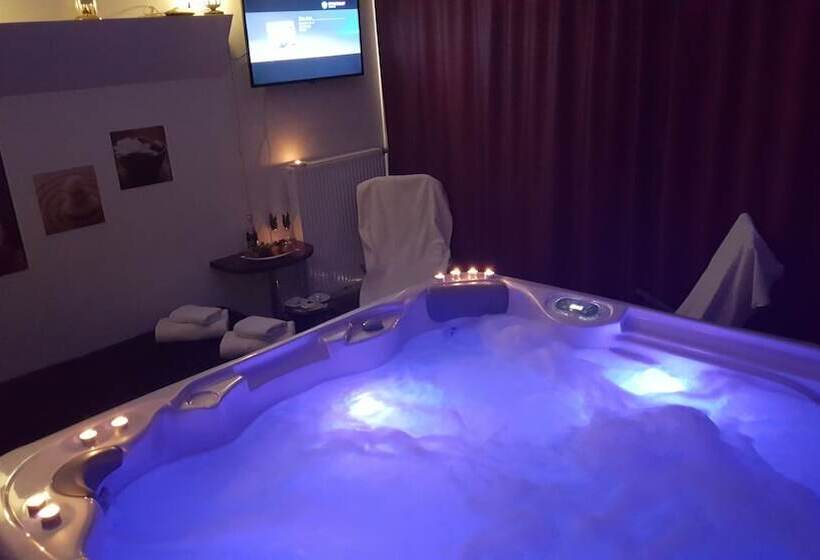 هتل Guest House Hober