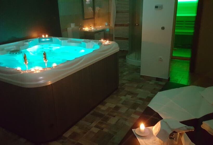 هتل Guest House Hober