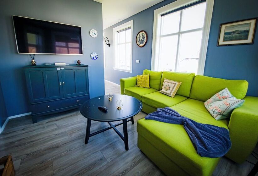 هتل Guesthouse Holl