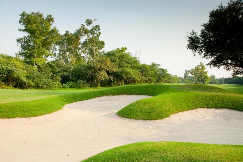 Otel Gunung Geulis Cottages Managed By Royal Tulip