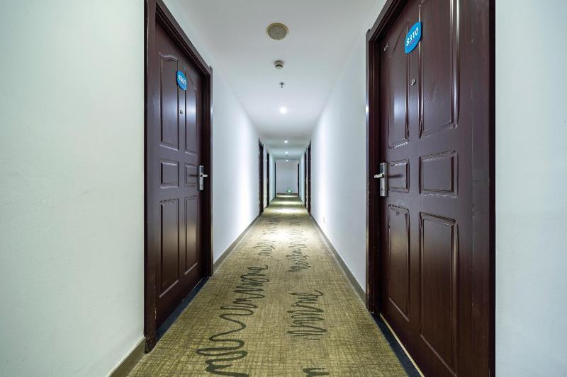 فندق Hanting Express Shanghai Zhangyang Road